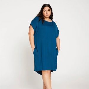 EUC Helen Liquid Jersey Shift Dress